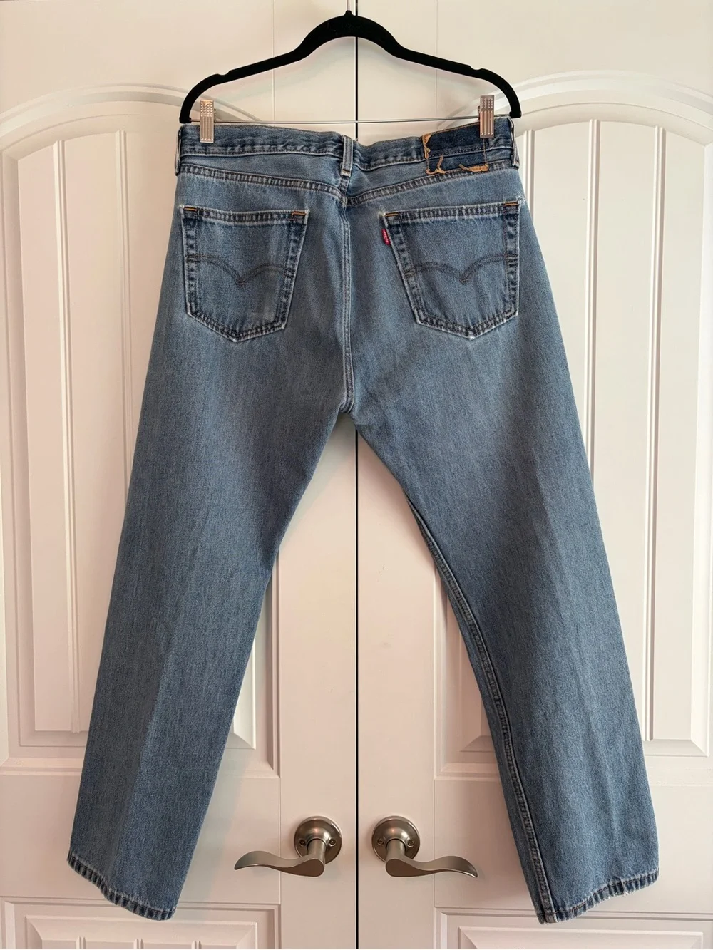 Levi's Men's Vintage Jeans 505's Well Loved‎ Medium Wash Size 34 x 30